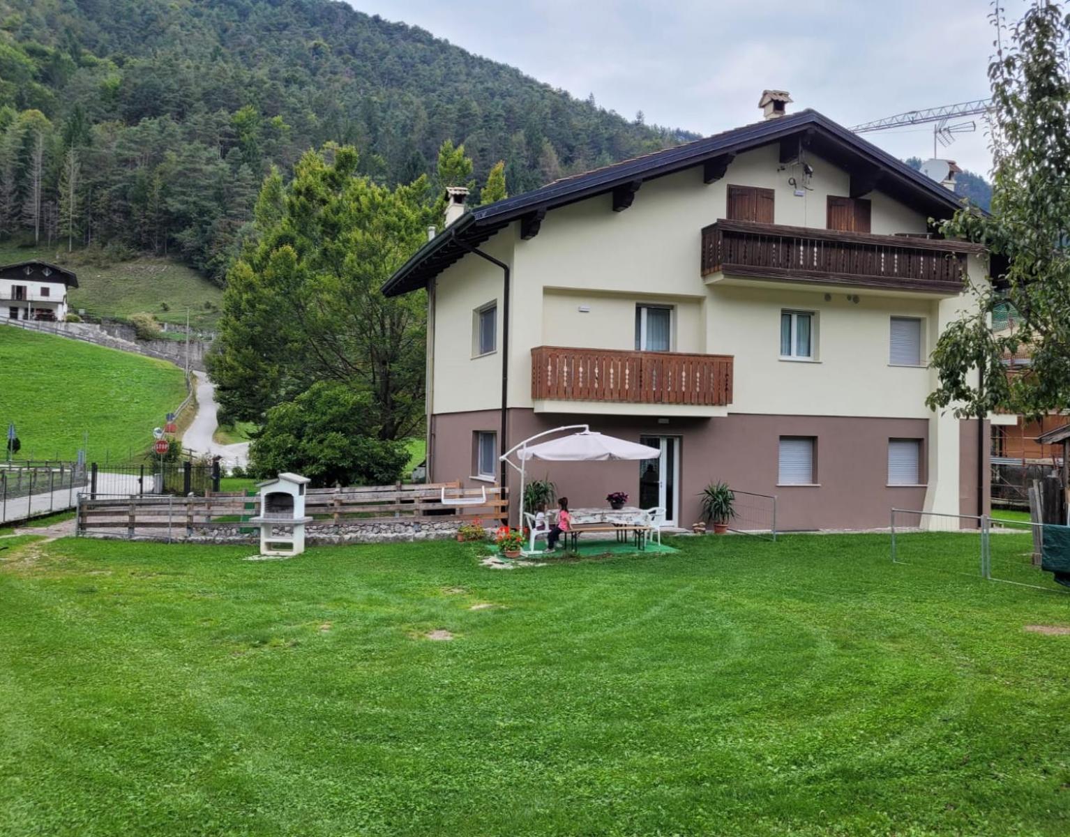 Casa Vescovi Apartment Tiarno di Sopra ภายนอก รูปภาพ